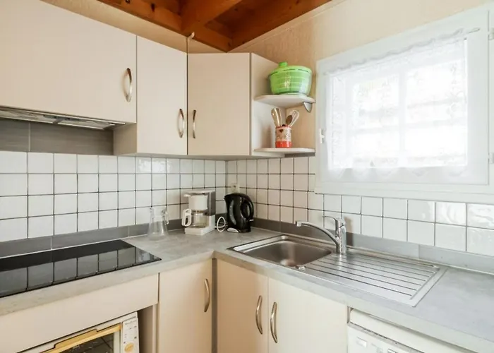 T3 6 Pers Avec Jardinet, Bbq, Proche Thermes, Parking Prive, 3 Stations De A Proximite - Fr-1-402-9 Esquièze - Sère